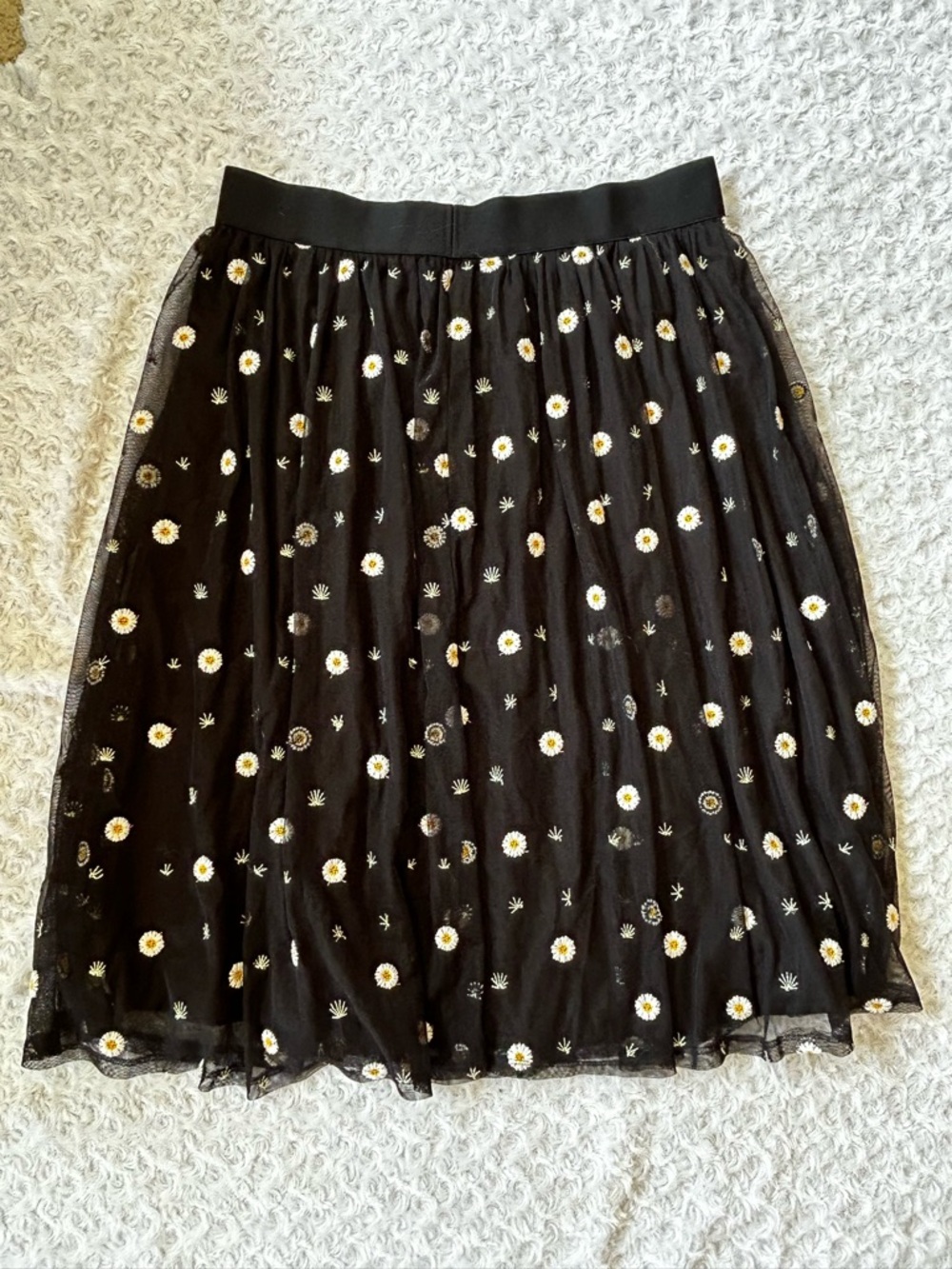 Torrid Black Floral Skirt with Daisy Embroidery